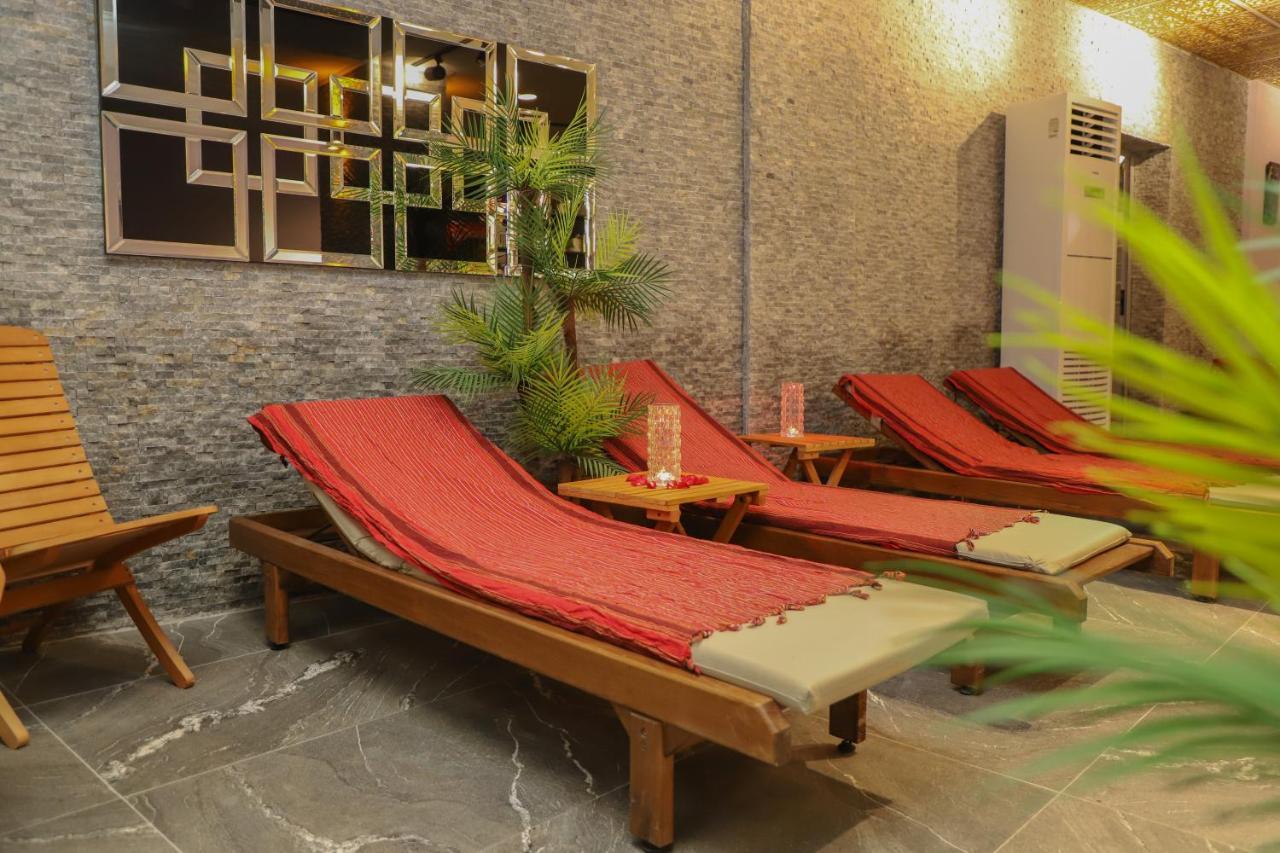 Lion Hotel Didim Buitenkant foto